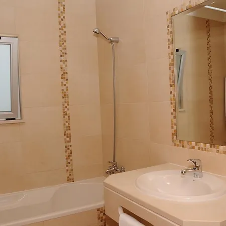 Mar אלבופיירה